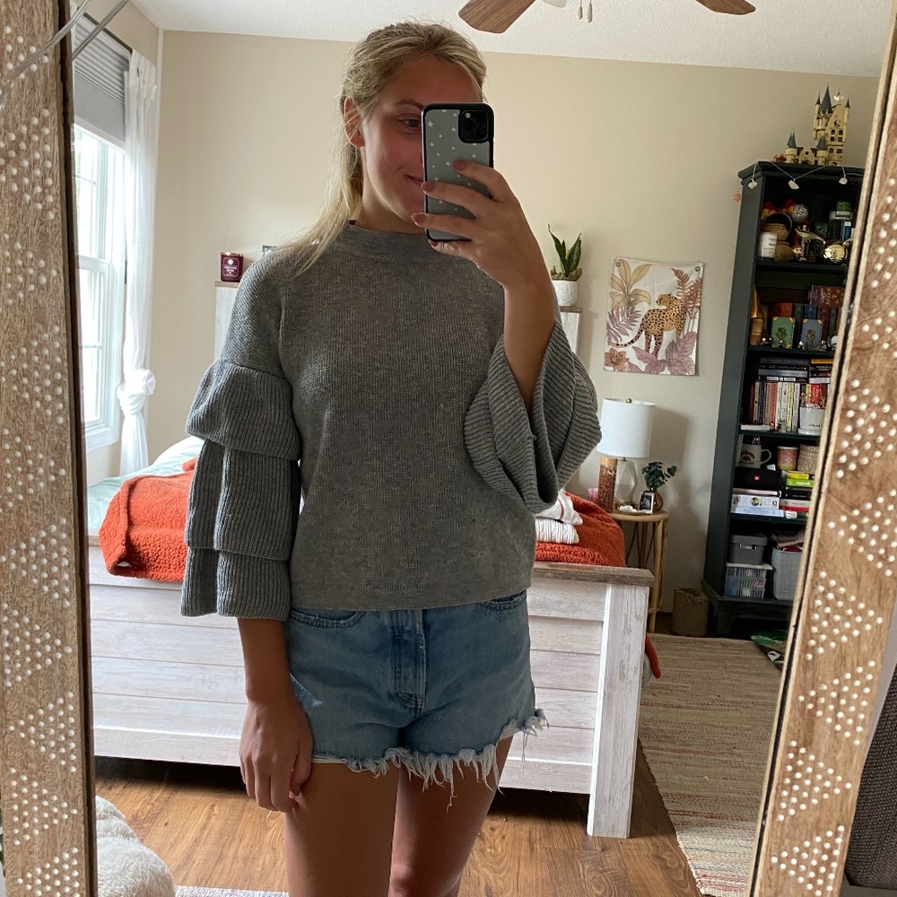 Poof Gray 3/4 Ruffle Sleeve Sweater